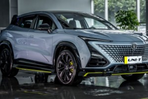 2022款长安unit怎么样 油耗实测9.3L(马力可达233匹)