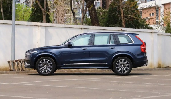 沃尔沃xc90油耗多少真实油耗多少 油耗实测10.2L(一公里消耗9毛钱)