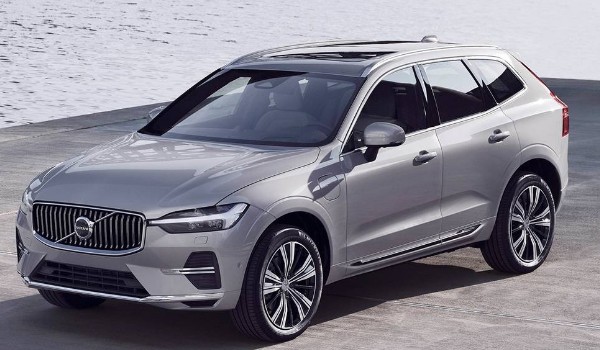 雷克萨斯nx和沃尔沃xc60哪个更好 xc60马力可达250匹(车身轴距2865mm)